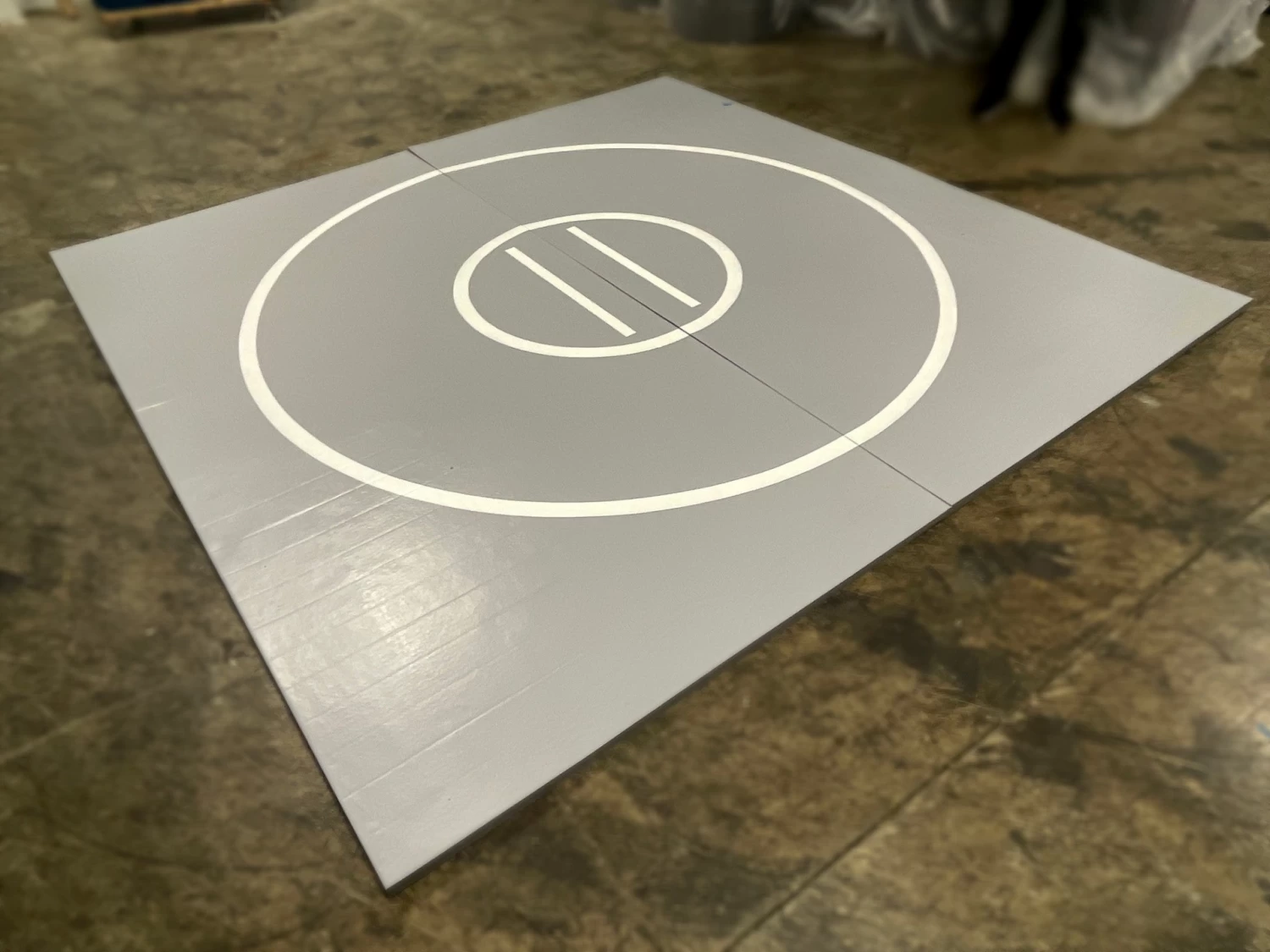 AK Athletic Equipment Clearance 10'x 10'x1.58" ULTRASHOCK Roll-Up Wrestling Mat Grey, No Circles 3 AK Athletic Equipment Clearance 10'x 10'x1.58" ULTRASHOCK Roll-Up Wrestling Mat Grey, No Circles