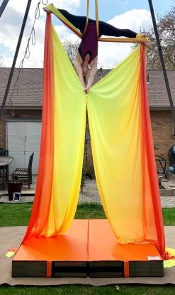 AK Athletic Equipment Aerial Arts Bi-Fold Landing Mat 6' X 6' X 8" -Fitness Craze 28697