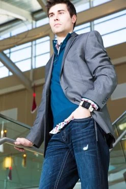 Garmin Vivoactive Smart Watch -Fitness Craze df9028fcb6b065e000ffe8a4f03eeb38 5d0a75403ff57 600x900 1